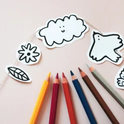 Pirouette Cacahouete Kit Creatif : 1 Guirlande Du Ciel A Creer Et A Colorier