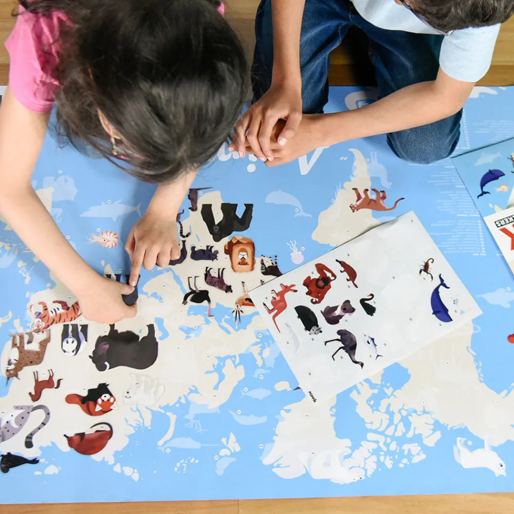 Poppik Poster Educatif + 67 Stickers : Animaux Du Monde> Stickers Et Gommettes