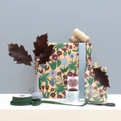 House of Products Rouleau De Papier Cadeau Fleurs Vintage Bordeaux><noscript><img width=